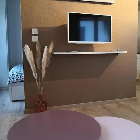 Cime De L'est Apartment