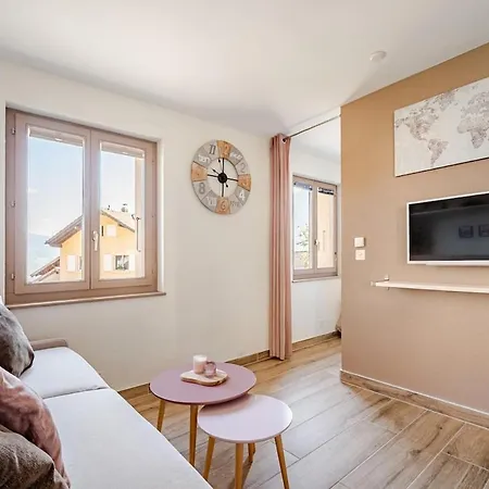 Cime De L'est Apartment