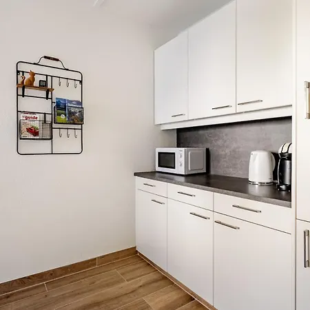 Cime De L'est Apartment